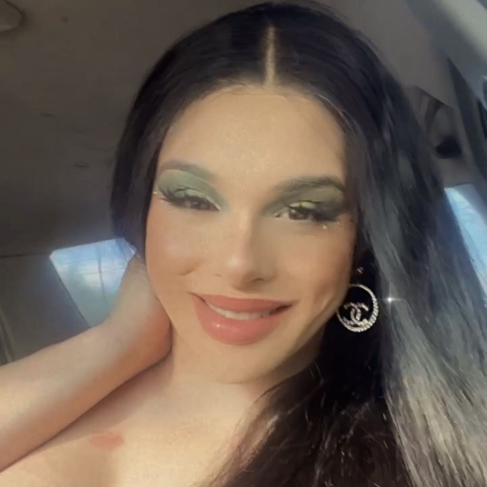 Meet your Posher, Chanel & Jay